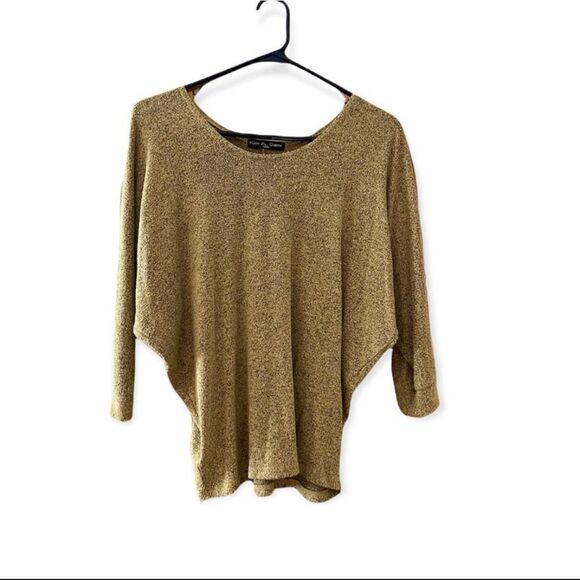 Kim & Cami 3/4 Sleeve Draped Top Size Small - Picture 4 of 7